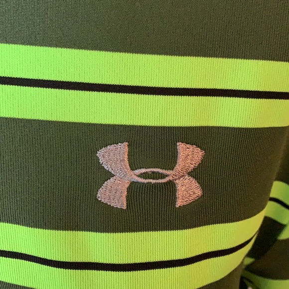 Under Armour collared golf loose shirt small polo - Picture 4 of 10